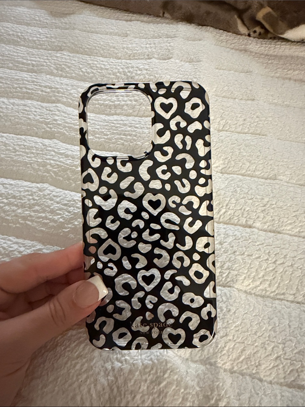 kate spade Black and Silver Heart Leopard iPhone 15 pro max case
